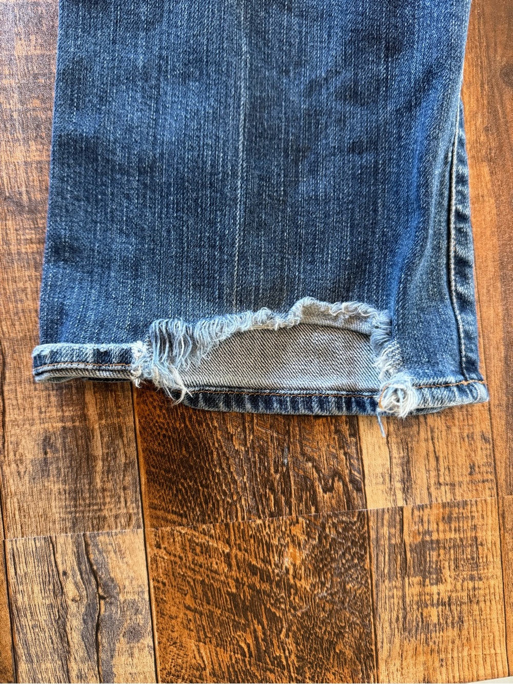 7 For All Mankind Women’s Jeans Medium Wash Straight Wide Leg Size 30 - Picture 6 of 6